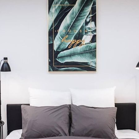 Renovated Design Apartment Close To The Danube Будапеща Екстериор снимка