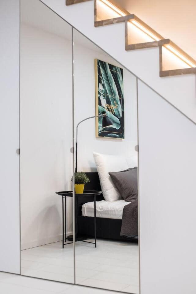 Renovated Design Apartment Close To The Danube Будапеща Екстериор снимка