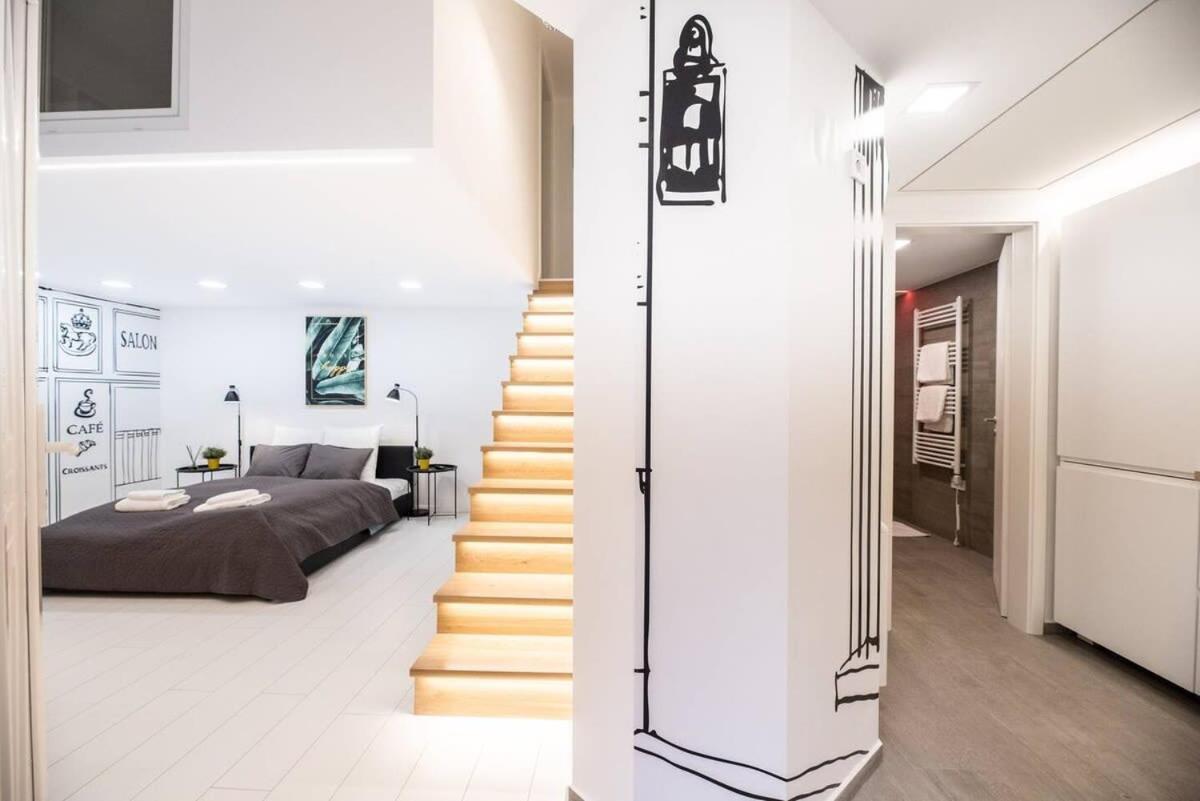 Renovated Design Apartment Close To The Danube Будапеща Екстериор снимка
